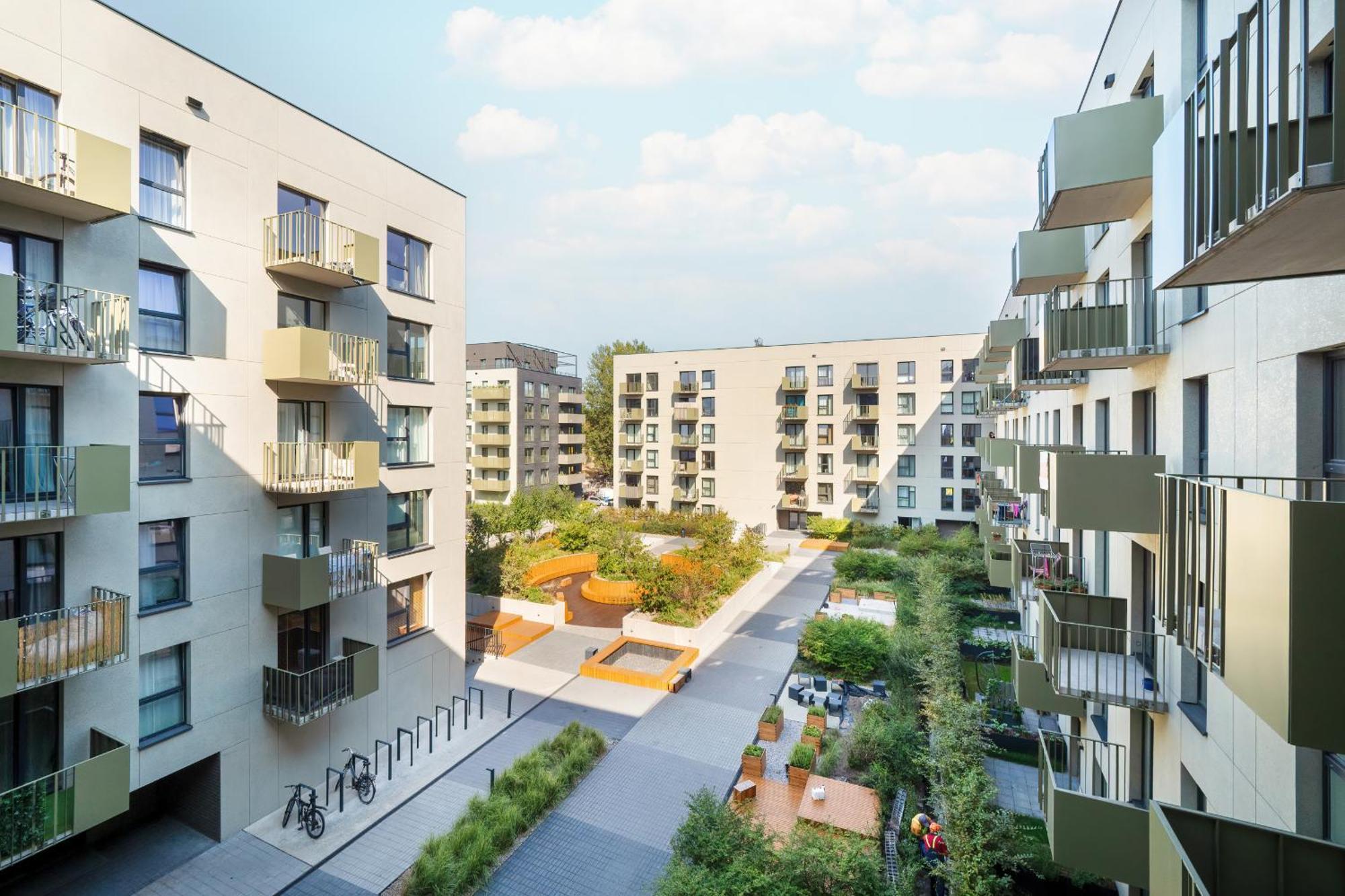 Luksusowe Studio W Lodzi Z Biurkiem, Balkonem I Klimatyzatorem By Renters Prestige Exteriör bild